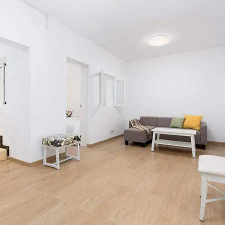 Home2book Sunny Rooftop Duplex, Feriehus